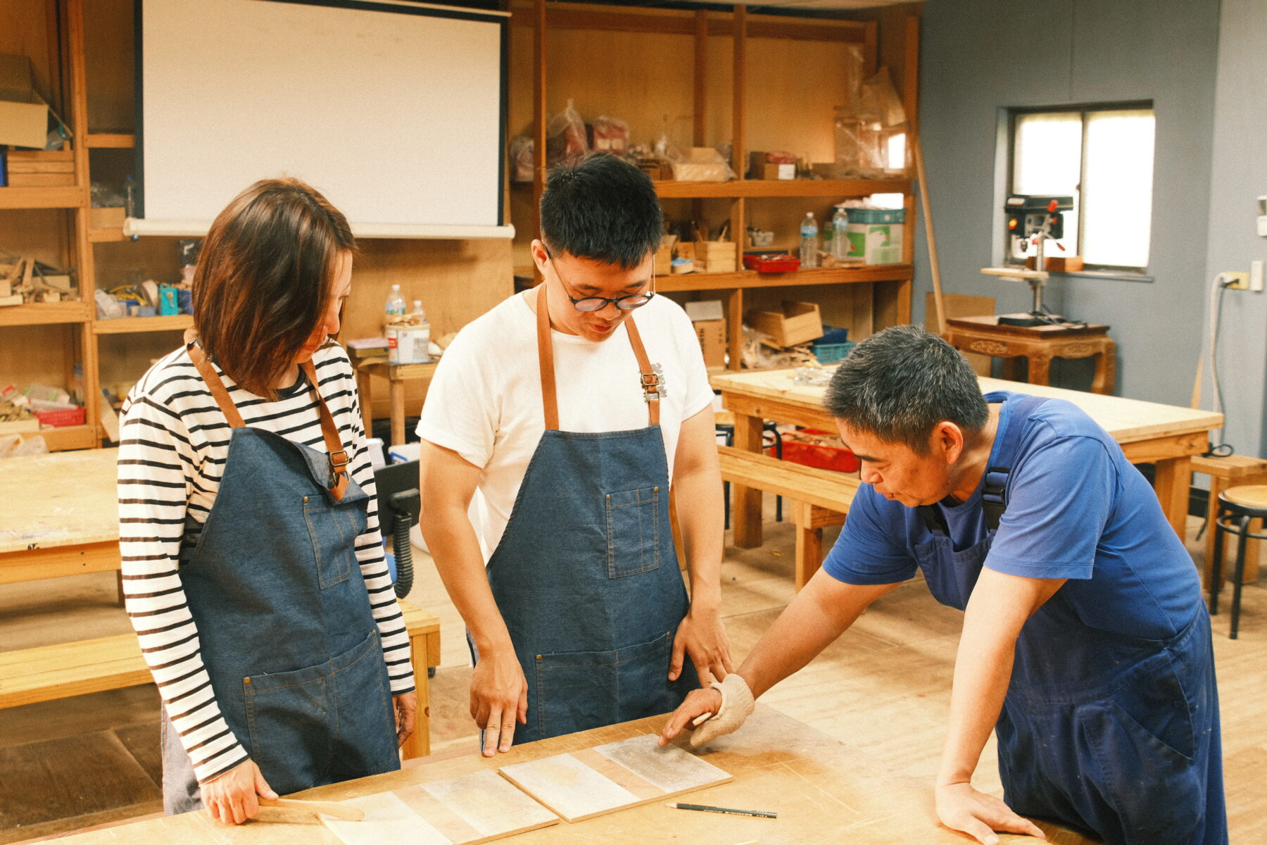 透過設計好的活動，讓跨部門同事有機會互動，如何建立好的團隊活動，增加團隊凝聚力