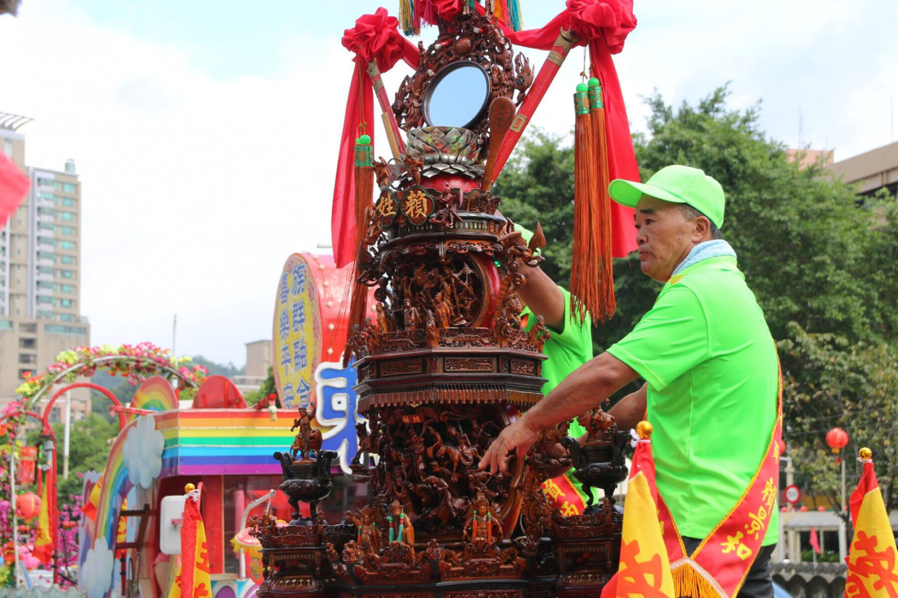 走一趟神鬼小旅行，跌破現代人對傳統祭典的有色眼鏡- 島內散步